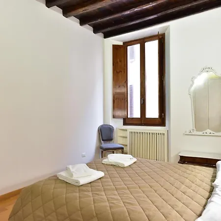 Apartament Elite 2 *