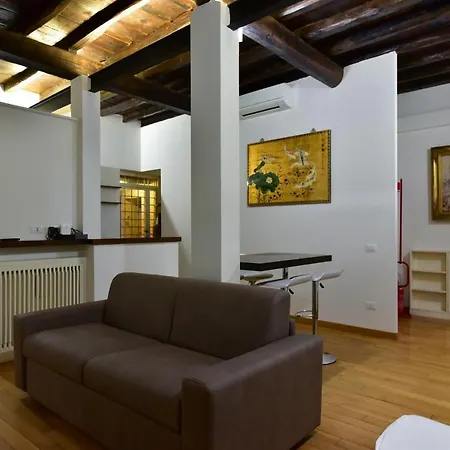 Elite 2 Apartament *
